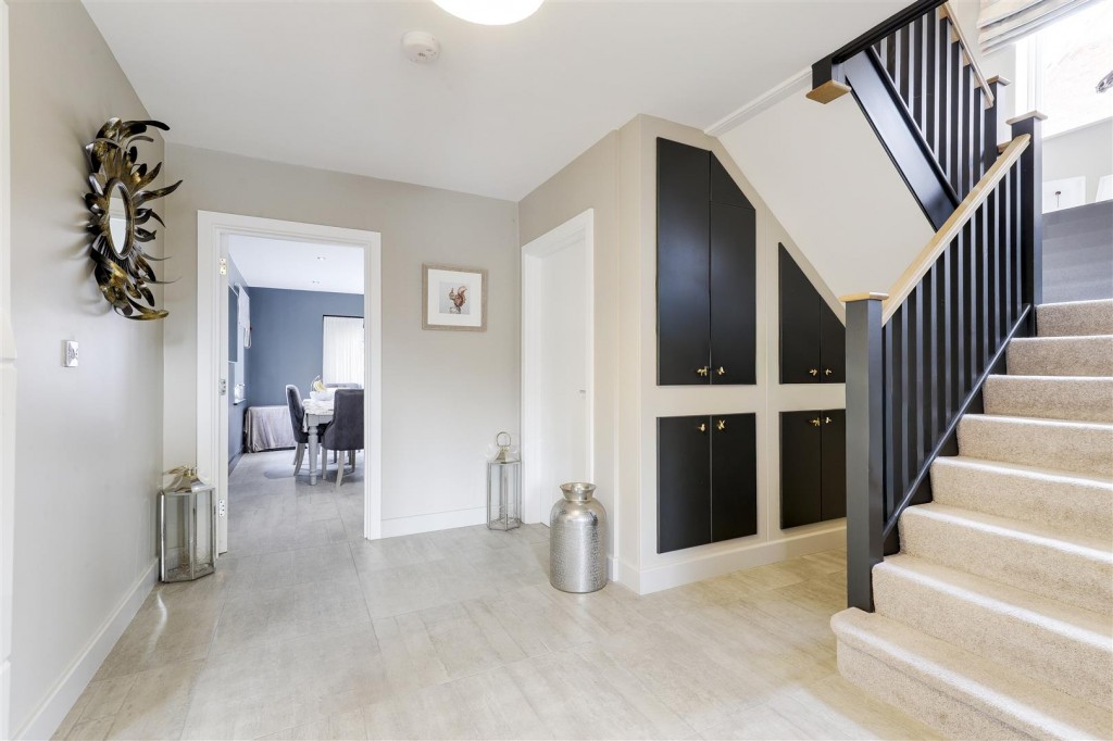 West Manor Park, Epperstone, Nottinghamshire, NG14 6TR