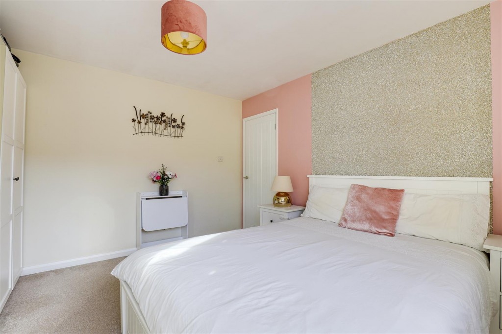 Digby Hall Drive, Gedling, Nottinghamshire, NG4 4JT