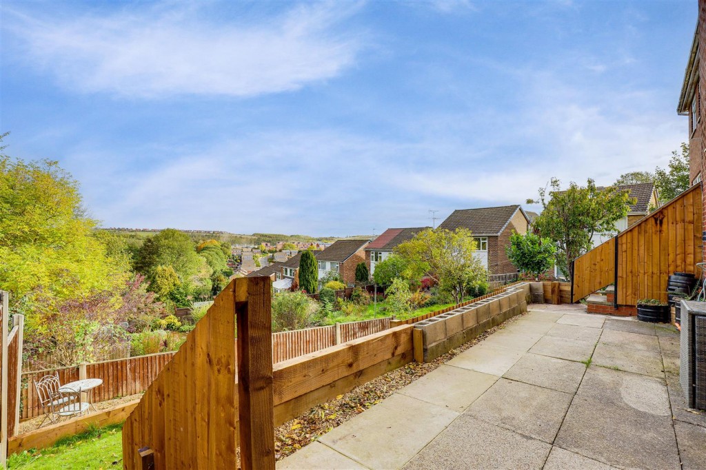 Digby Hall Drive, Gedling, Nottinghamshire, NG4 4JT