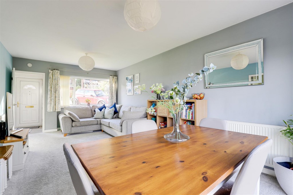 Digby Hall Drive, Gedling, Nottinghamshire, NG4 4JT