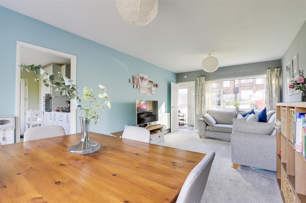 Digby Hall Drive, Gedling, Nottinghamshire, NG4 4JT