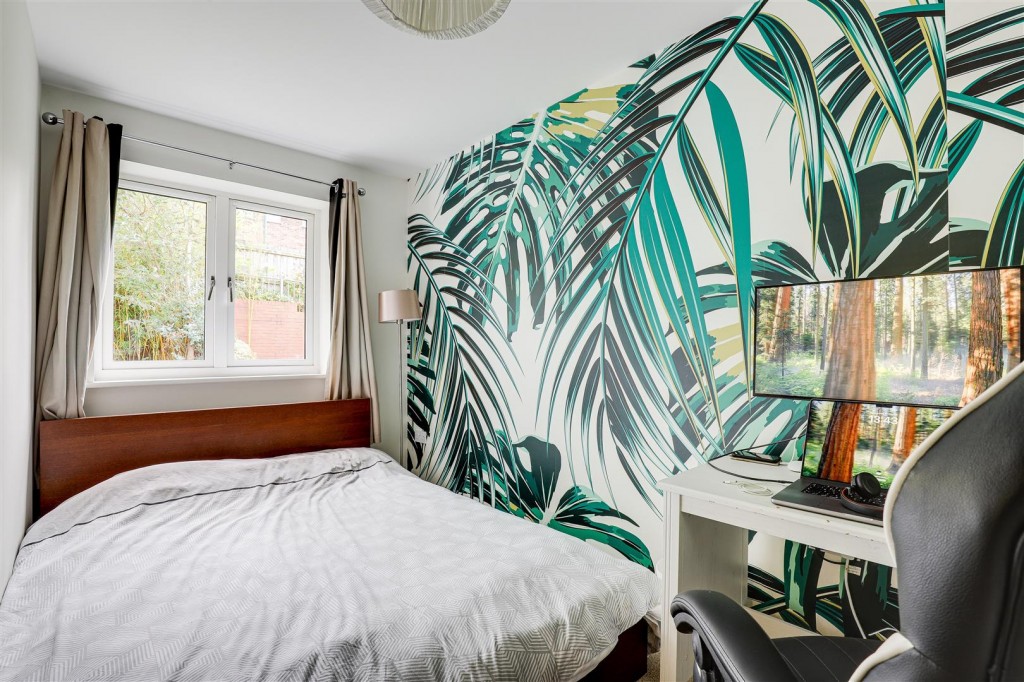 Bakewell Drive, Top Valley, Nottinghamshire, NG5 9AF