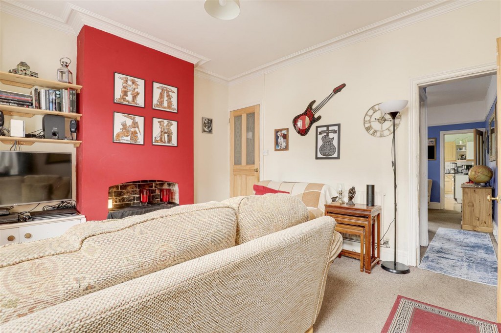 Glapton Road, The Meadows, Nottinghamshire, NG2 2FF