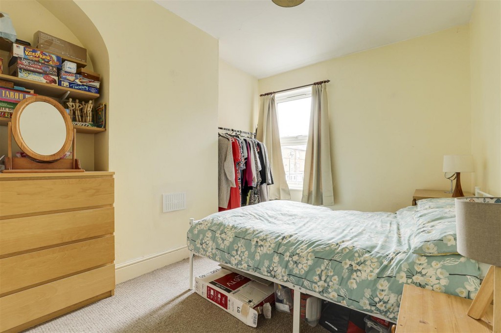 Glapton Road, The Meadows, Nottinghamshire, NG2 2FF