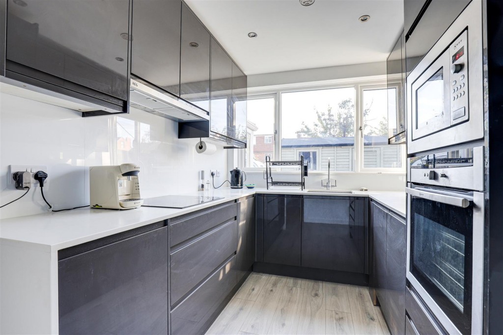 Mill Lane, Arnold, Nottinghamshire, NG5 7AU