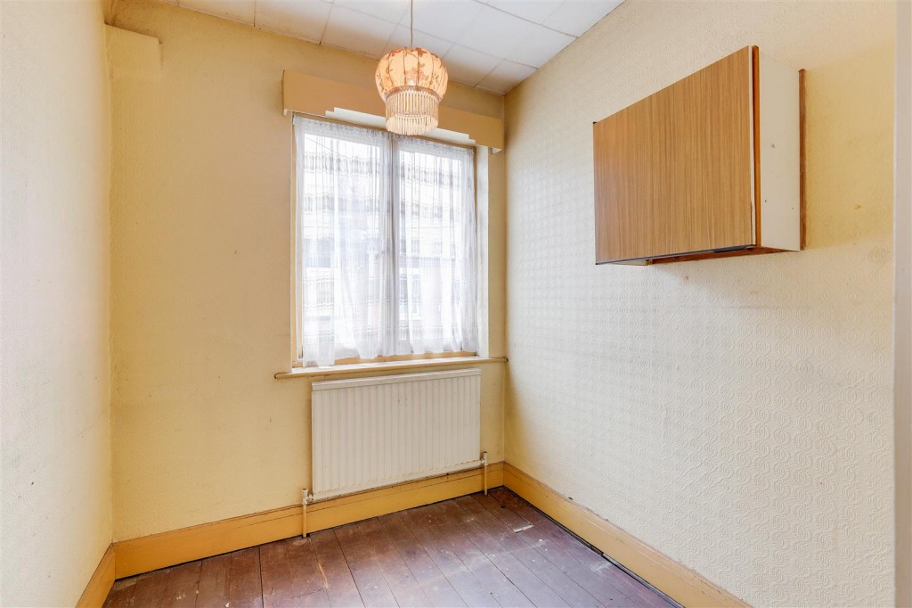 Cheltenham Street, Old Basford, Nottinghamshire, NG6 0ES