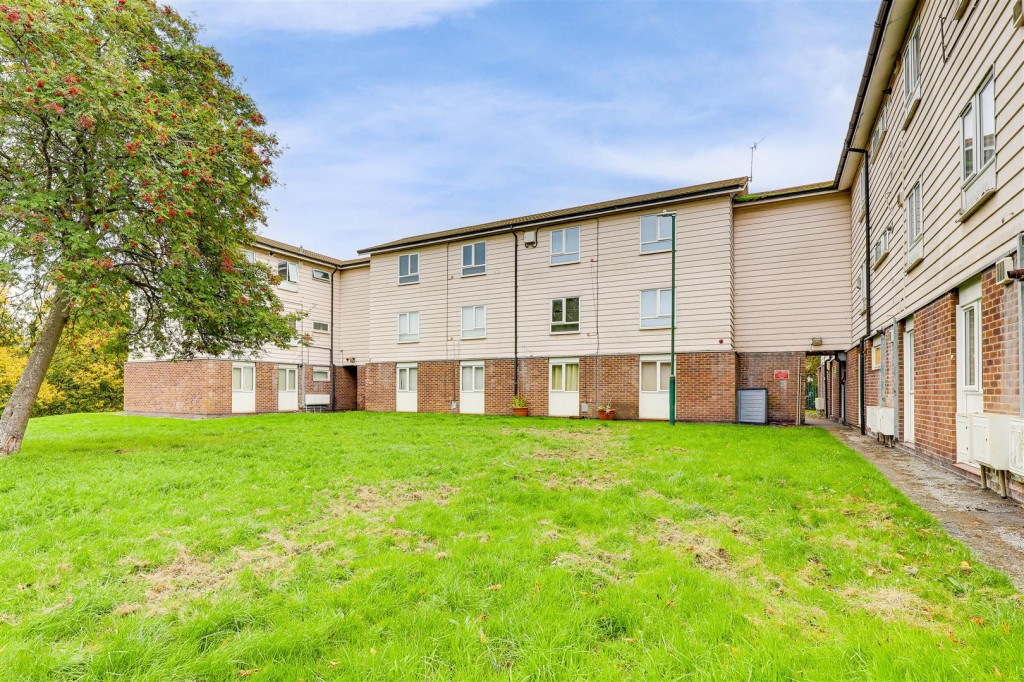 Wyton Close, Bestwood, Nottinghamshire, NG5 5GX