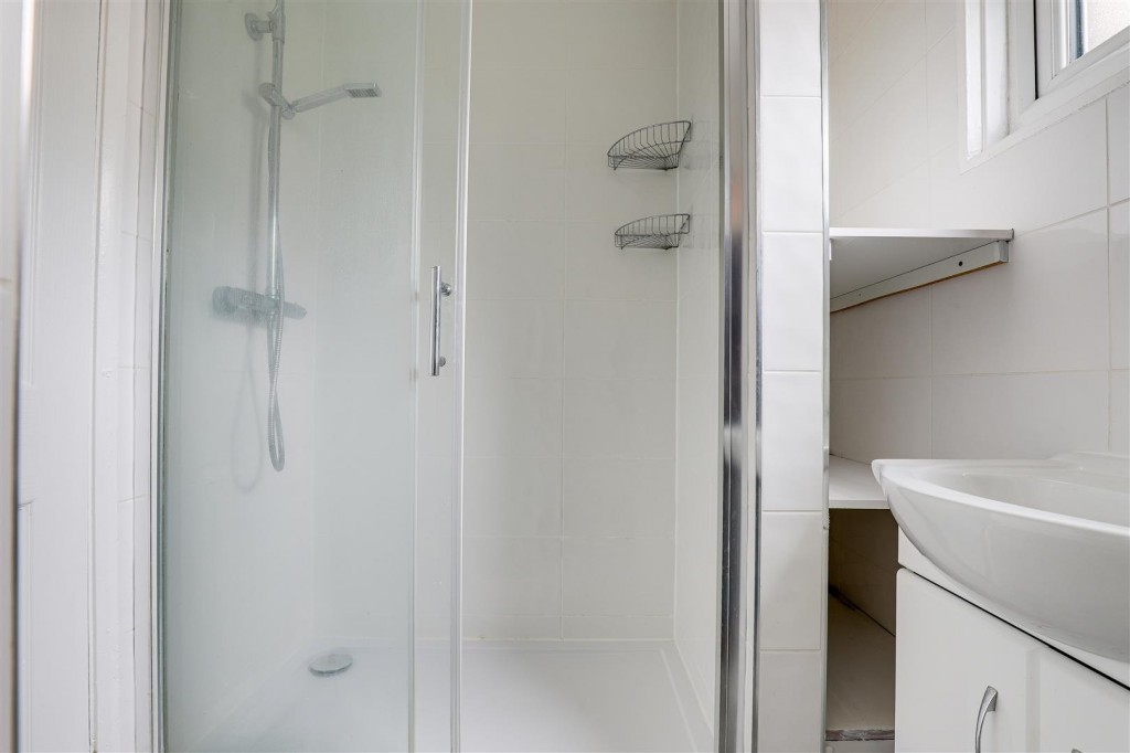 Wyton Close, Bestwood, Nottinghamshire, NG5 5GX