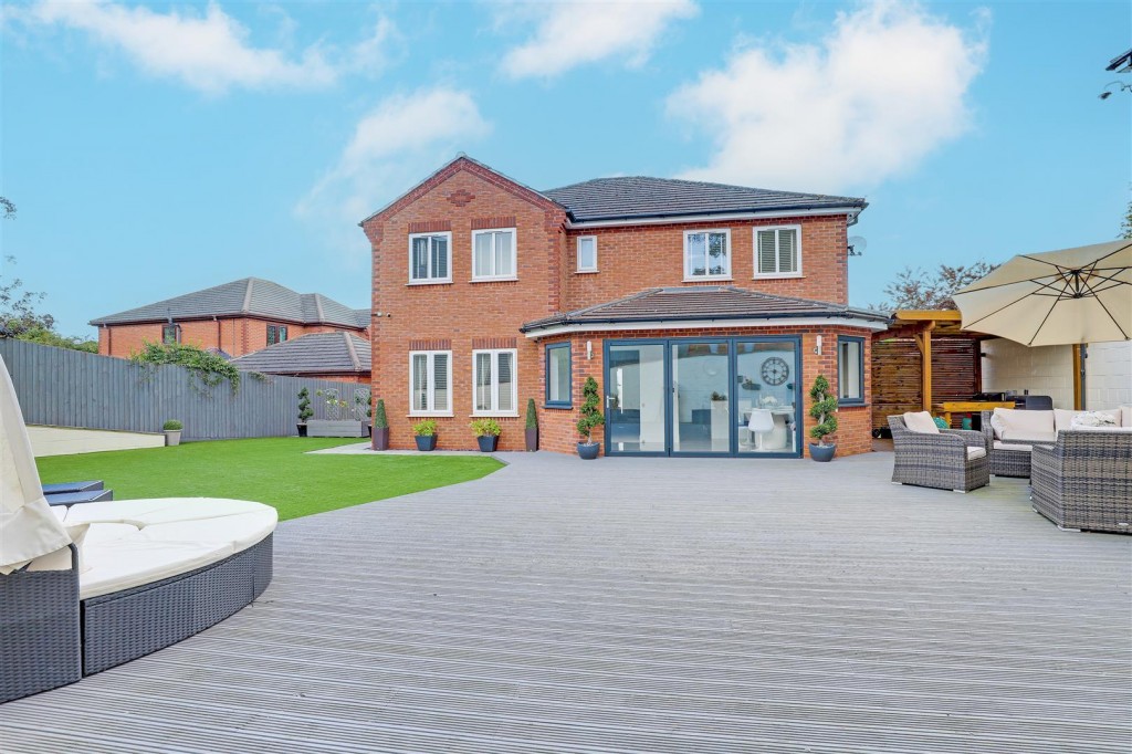 Paige Gardens, Sandiacre, Derbyshire, NG10 5PB