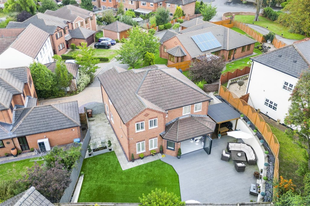 Paige Gardens, Sandiacre, Derbyshire, NG10 5PB