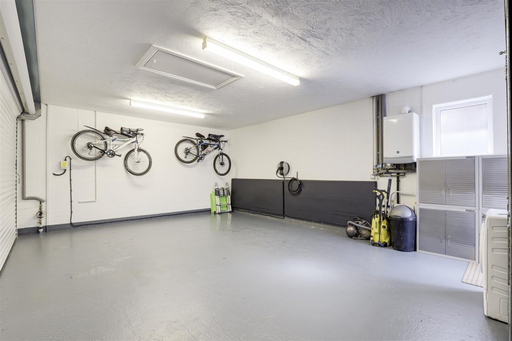 Paige Gardens, Sandiacre, Derbyshire, NG10 5PB