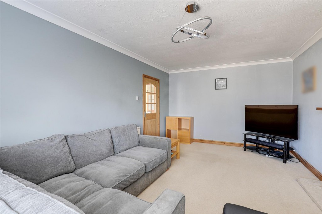 Bispham Drive, Toton, Nottinghamshire, NG9 6GJ