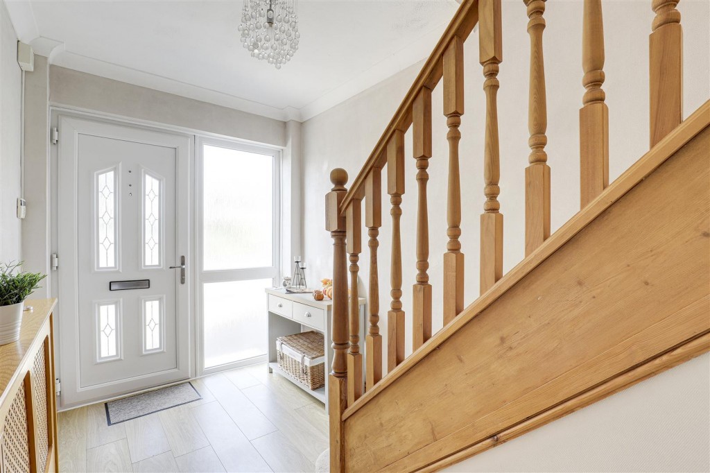 Bispham Drive, Toton, Nottinghamshire, NG9 6GJ