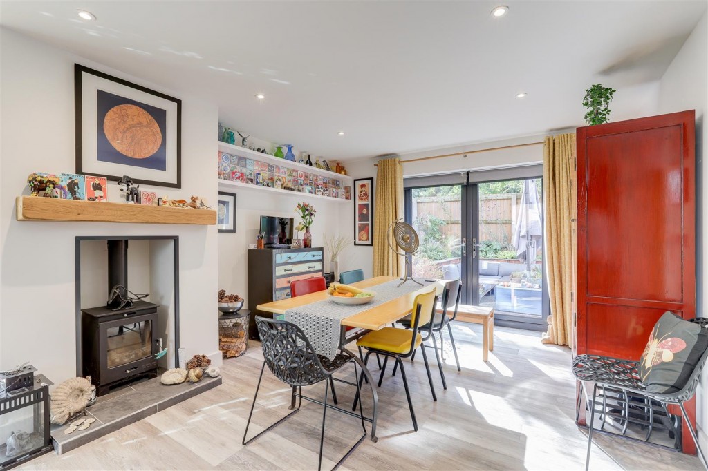 Eastwood Road, Kimberley, Nottinghamshire, NG16 2HX