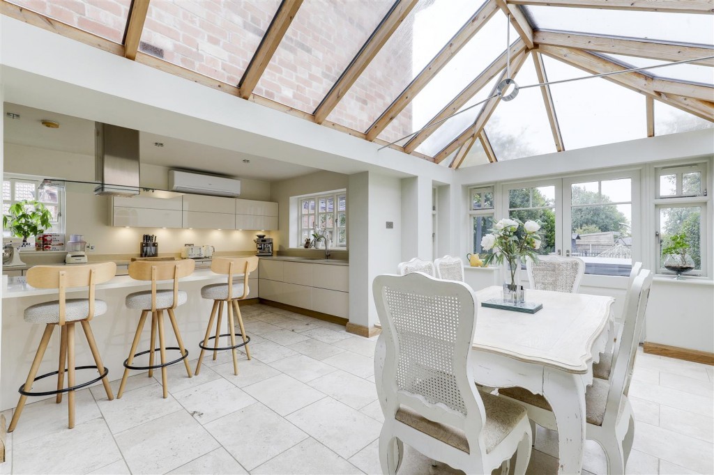 Caythorpe Road, Caythorpe, Nottinghamshire, NG14 7EB