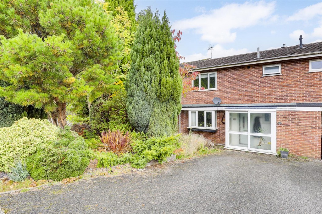 Grainger Avenue, West Bridgford, Nottinghamshire, NG2 7AS