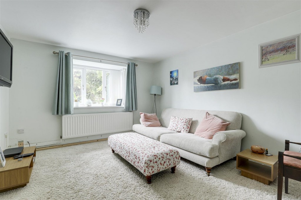 Grainger Avenue, West Bridgford, Nottinghamshire, NG2 7AS