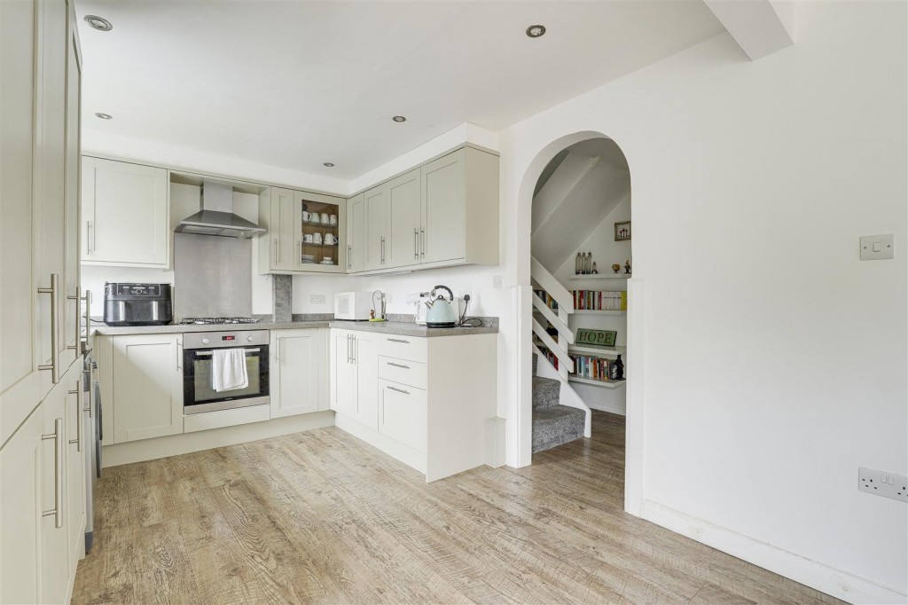 Grainger Avenue, West Bridgford, Nottinghamshire, NG2 7AS