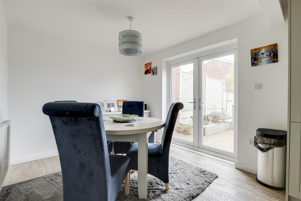 Grainger Avenue, West Bridgford, Nottinghamshire, NG2 7AS