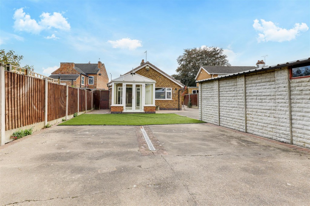 Tamworth Road, Long Eaton, Nottinghamshire, NG10 3FF