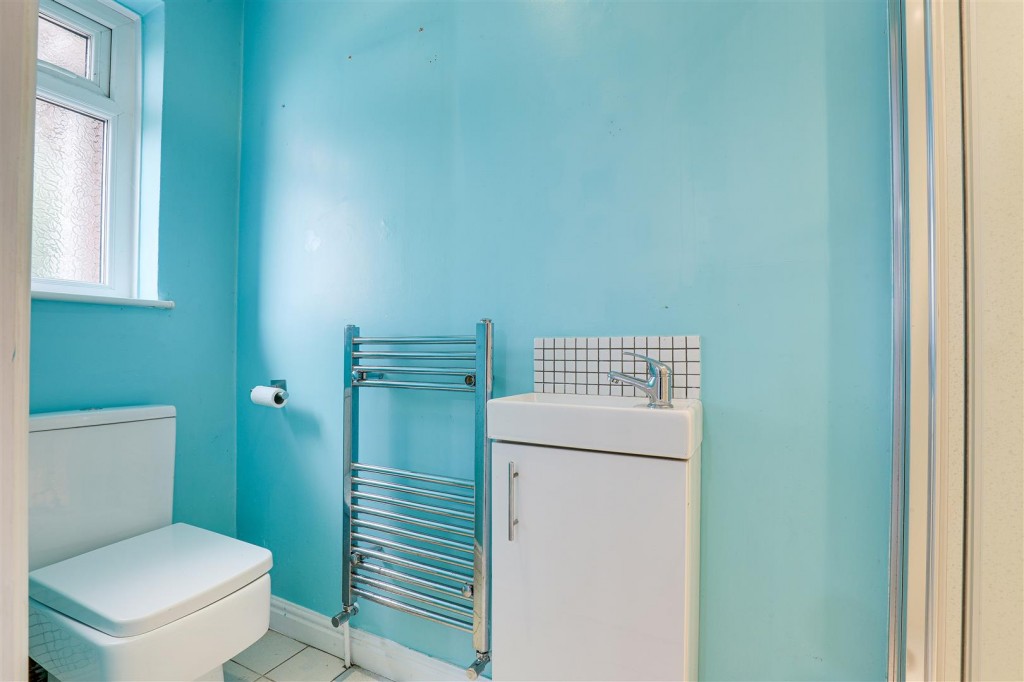 Carlton Vale Close, Carlton, Nottinghamshire, NG4 3RP