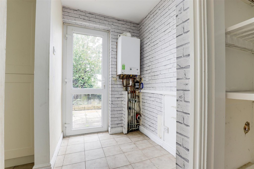 Carlton Vale Close, Carlton, Nottinghamshire, NG4 3RP