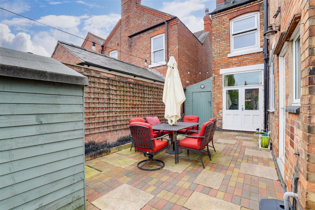 Curzon Street, Long Eaton, Derbyshire, NG10 4FT