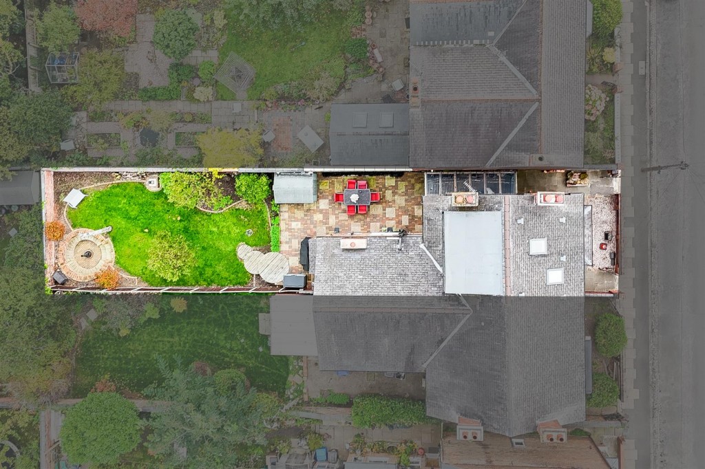 Curzon Street, Long Eaton, Derbyshire, NG10 4FT