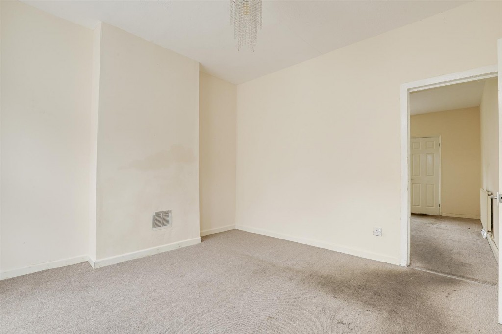 Birrell Road, Forest Fields, Nottinghamshire, NG7 6LT