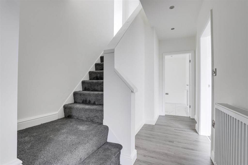 Thorneywood Mount, Thorneywood, Nottinghamshire, NG3 2PY