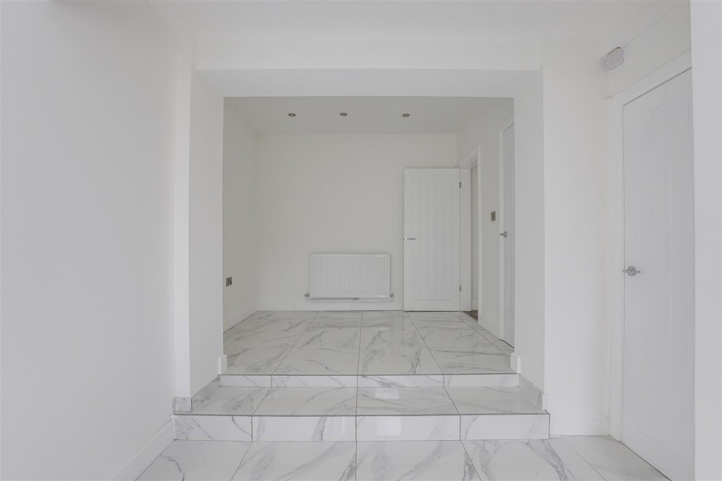 Thorneywood Mount, Thorneywood, Nottinghamshire, NG3 2PY