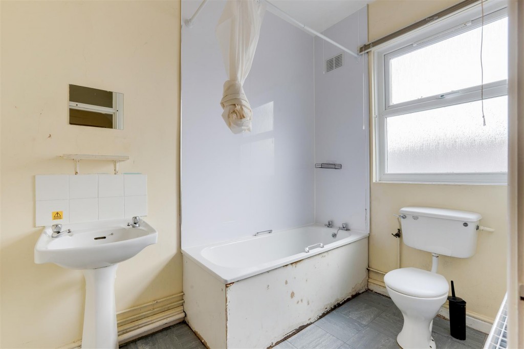 Minerva Street, Bulwell, Nottinghamshire, NG6 8GR