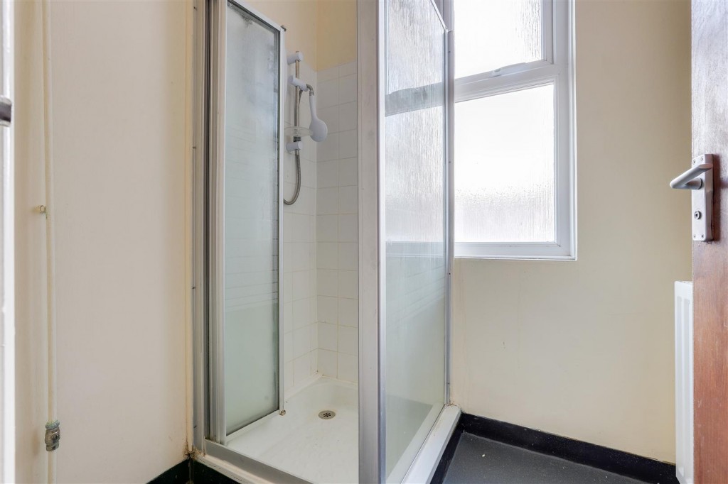 Minerva Street, Bulwell, Nottinghamshire, NG6 8GR