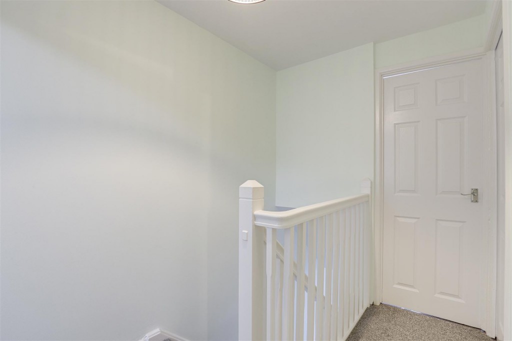 Glenlivet Gardens, Clifton, Nottinghamshire, NG11 8QB