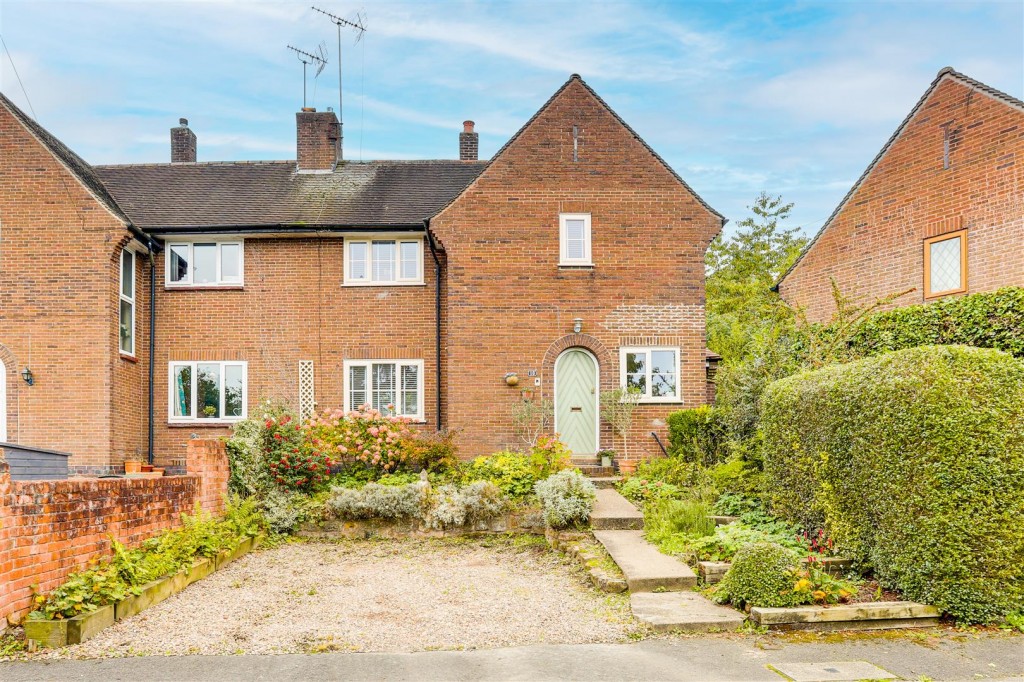 Byron Crescent, Ravenshead, Nottinghamshire, NG15 9GL