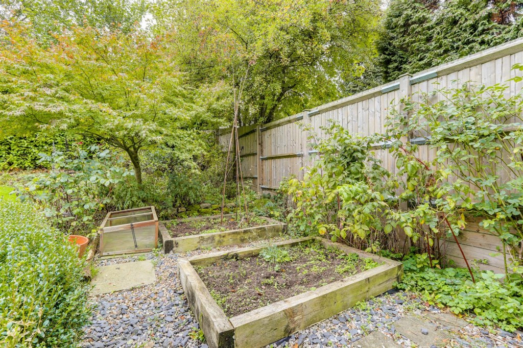 Byron Crescent, Ravenshead, Nottinghamshire, NG15 9GL