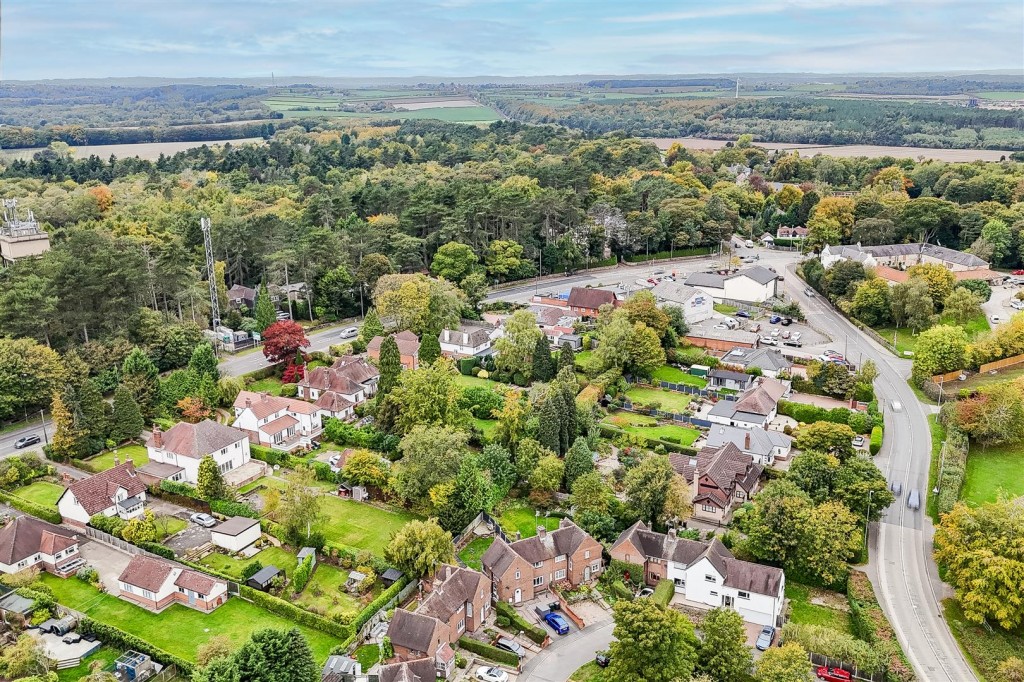 Byron Crescent, Ravenshead, Nottinghamshire, NG15 9GL