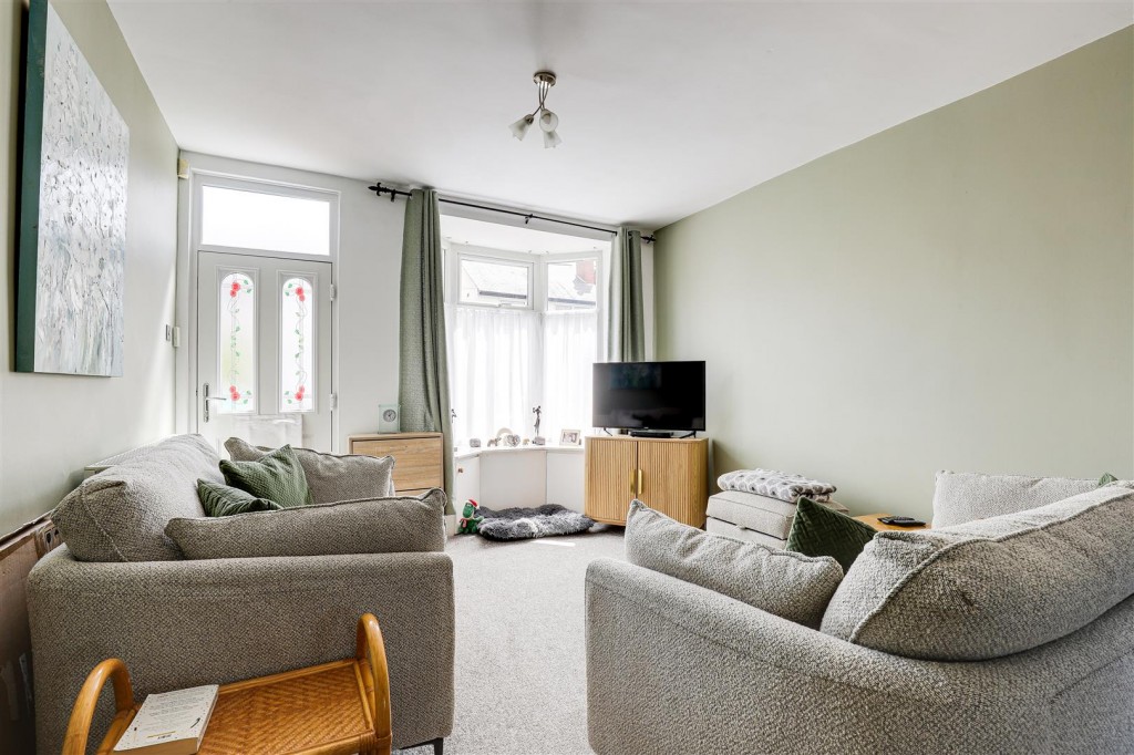 Repton Road, Bulwell, Nottinghamshire, NG6 9GF