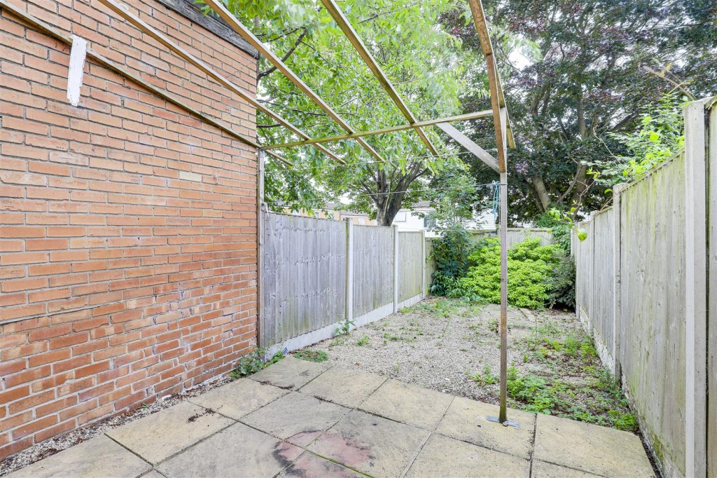 Thorneywood Rise, Thorneywood, Nottinghamshire, NG3 2PE