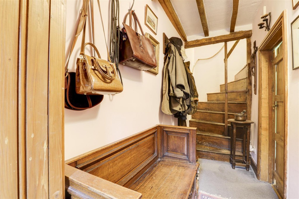 Chapel Lane, Costock, Loughborough, LE12 6UY