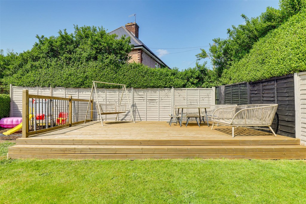 Bentwell Avenue, Arnold, Nottinghamshire, NG5 7EY