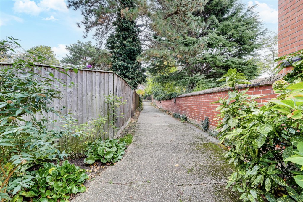 Lenton Avenue, The Park, Nottinghamshire, NG7 1DX