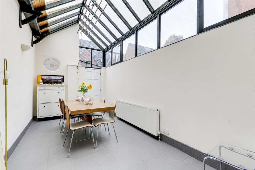 Lenton Avenue, The Park, Nottinghamshire, NG7 1DX