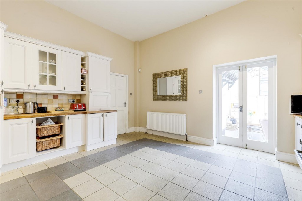 Lenton Avenue, The Park, Nottinghamshire, NG7 1DX