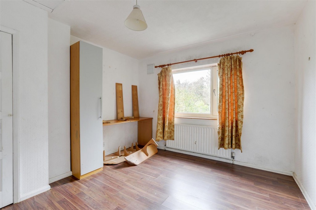 Barbara Square, Hucknall, Nottinghamshire, NG15 8AP