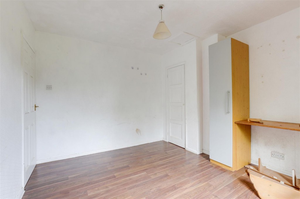 Barbara Square, Hucknall, Nottinghamshire, NG15 8AP