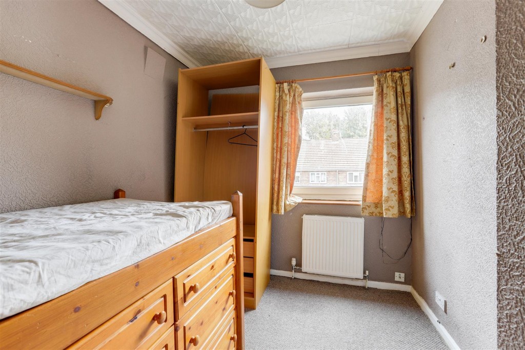 Barbara Square, Hucknall, Nottinghamshire, NG15 8AP