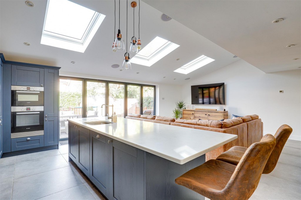 Cottage Meadow, Colwick, Nottinghamshire, NG4 2DG