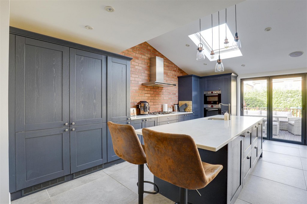 Cottage Meadow, Colwick, Nottinghamshire, NG4 2DG