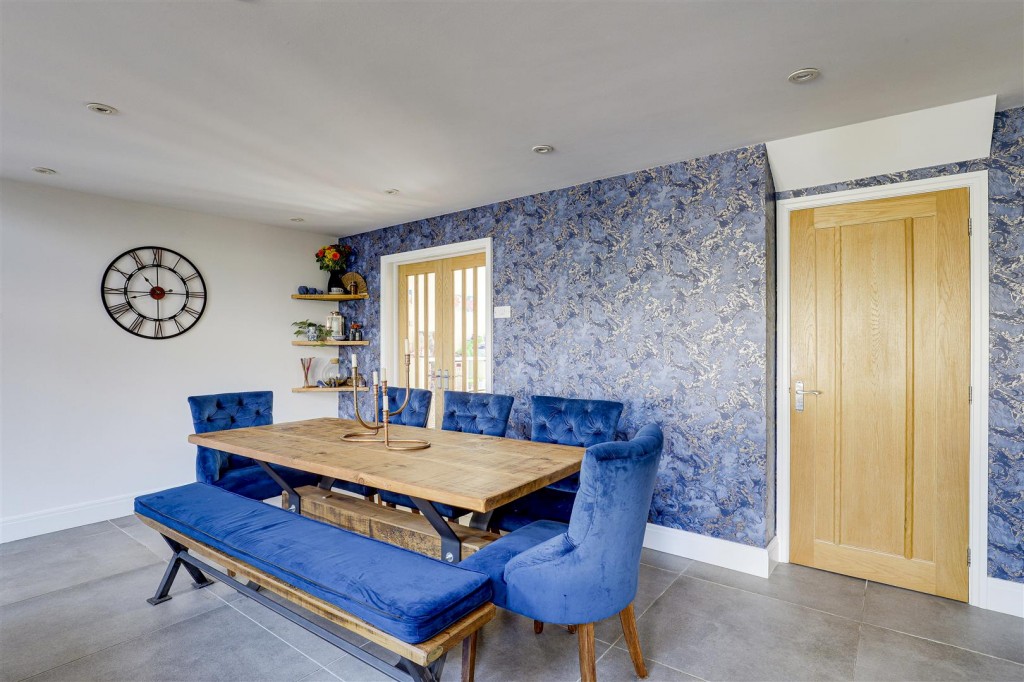 Cottage Meadow, Colwick, Nottinghamshire, NG4 2DG